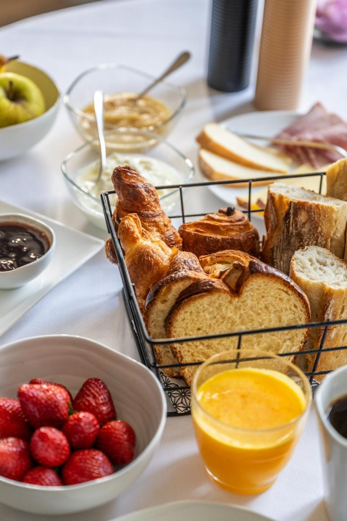 穆勒美食酒店 Charnay-lès-Mâcon 外观 照片